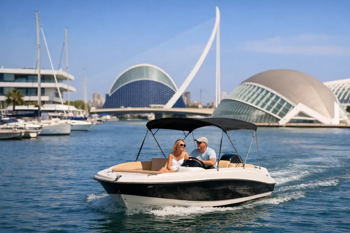 Boat Hire Without Licence in Valencia